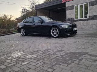 BMW 3 Series foto 2