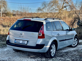 Renault Megane foto 6