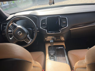 Volvo XC90 foto 9