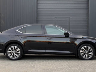 Skoda Superb фото 2