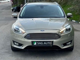 Ford Focus foto 6