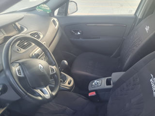 Renault Grand Scenic foto 8