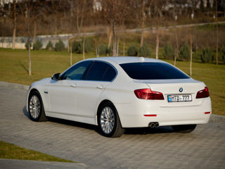 BMW 5 Series foto 2