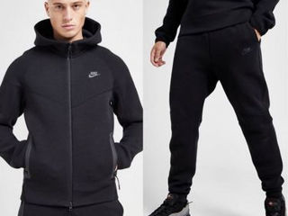 Vind costum sport Original Nike