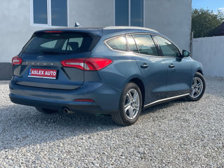 Ford Focus foto 6