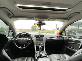 Ford Fusion foto 7