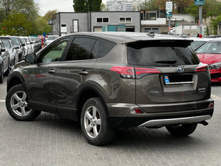 Toyota Rav 4 foto 5