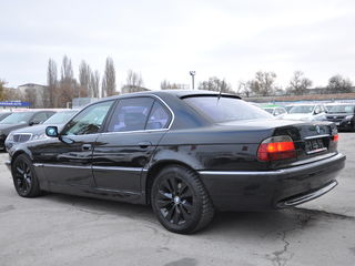 BMW 7 Series foto 6