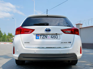 Toyota Auris foto 3