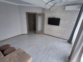 Apartament cu 2 camere, 67 m², Centru, Chișinău foto 4