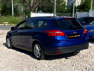 Ford Focus foto 4