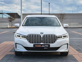 BMW 7 Series foto 3