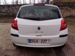 Renault Clio foto 3