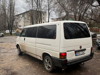 Volkswagen Transporter foto 2