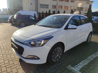 Hyundai i20 foto 2