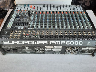 Mixer activ behringer europower pmp 6000  puterea 2 cate 800 watt în stare buna foto 3