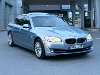 BMW 5 Series foto 1