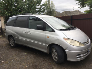 Toyota Previa foto 2