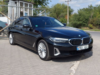 BMW 5 Series foto 3