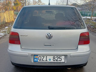 Volkswagen Golf foto 5