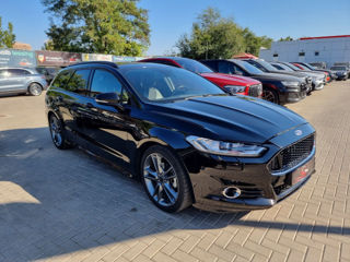 Ford Mondeo foto 2