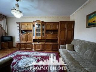 Apartament cu 2 camere, 55 m², Centru, Chișinău foto 4