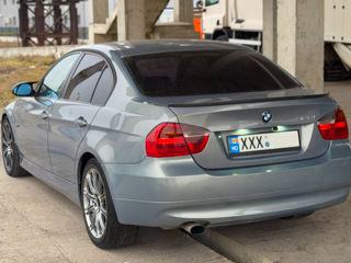 BMW 3 Series foto 6