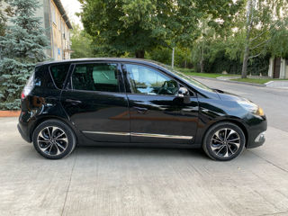 Renault Scenic foto 2