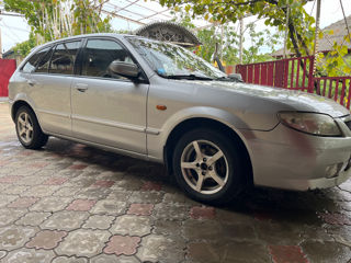 Mazda 323