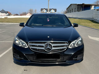 Mercedes E-Class foto 1