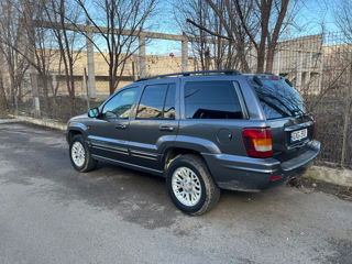 Jeep Grand Cherokee foto 2