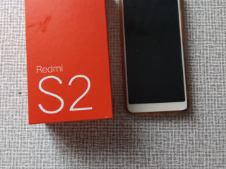 Телефон Xiaomi Redmi S2 б/у.