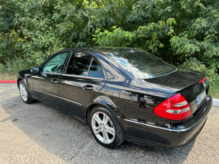 Mercedes E-Class foto 5