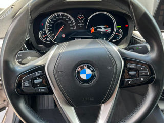 BMW 5 Series foto 6