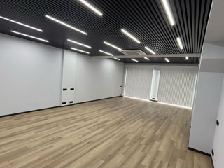 Arenda oficii amplasate în complexul Artim din sect. Buiucani . PRIMA LINIE.  Suprafață de 50-70mp foto 7