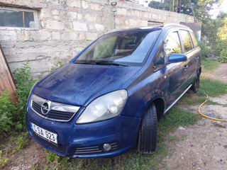 Opel Zafira foto 7