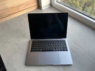 MacBook 13 foto 1