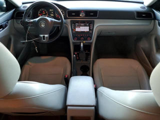 Volkswagen Passat foto 8