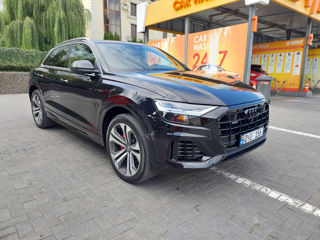 Audi Q8 foto 3