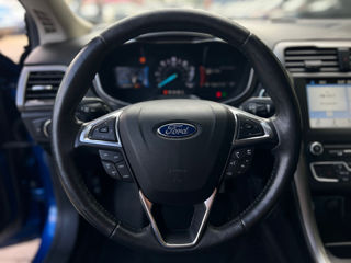 Ford Fusion foto 11