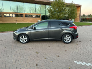 Ford Focus foto 6