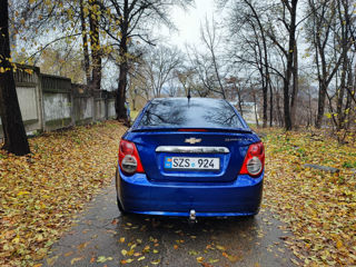 Chevrolet Sonic foto 9