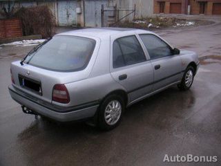 Nissan Sunny  N14 +  Доставка !!! foto 1