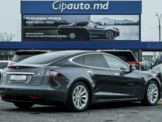 Tesla Model S foto 5