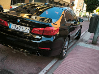 BMW 5 Series foto 2