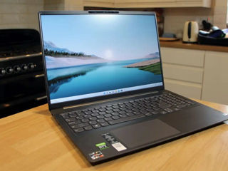 Laptop Lenovo IdeaPad Pro 5 / RTX 4050 / Intel Core i5-13500H / 32GB DDR5 / 1TB SSD