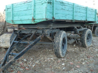 Vand remorca pentru tractor in stare bună