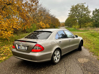 Mercedes E-Class foto 6