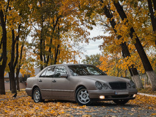 Mercedes E-Class