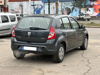 Dacia Sandero foto 4